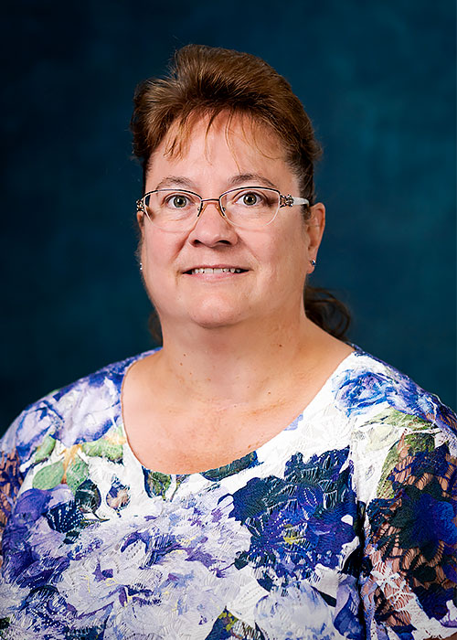 A photo of Lisa Burchfield