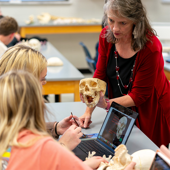Walters State Students studying science