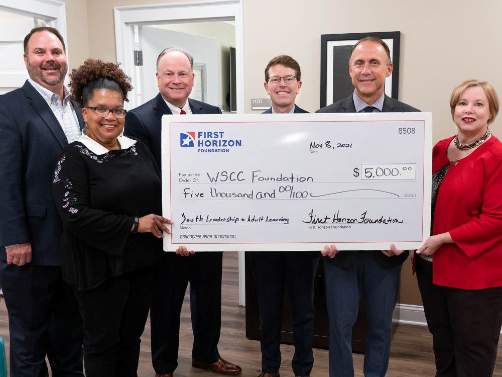 First Horizon Donates To Foundation