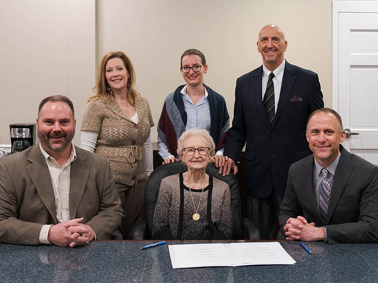 Walters State Retiree Honored With Scholarship