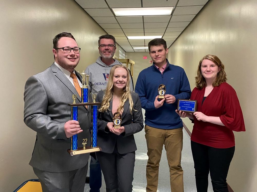 Debate Team Successful At Pellissippi